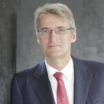 mit wem ist elmar theveßen verheiratet